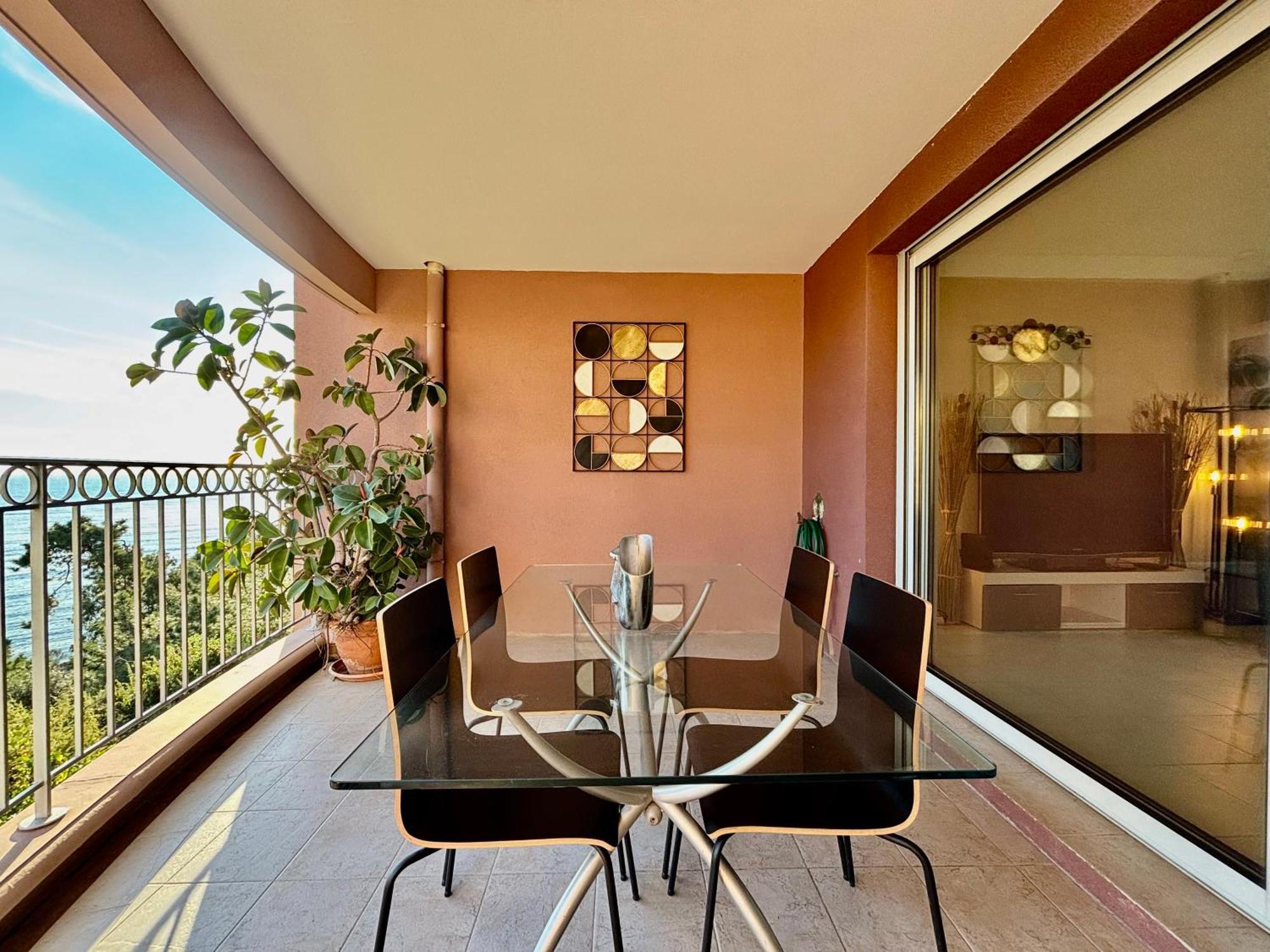 Superbe 3 Pieces Sur La Baie De Theoule Apartment Exterior photo